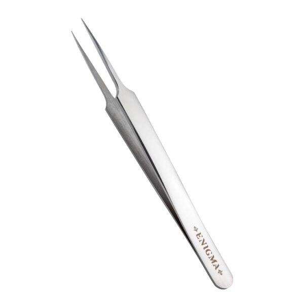 Tweezers_A_Enimga